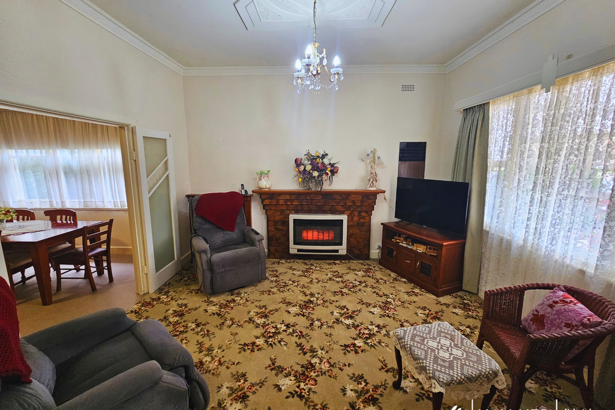 16 Saunders Street, Kyabram