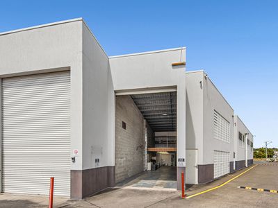 2 / 61 Holdsworth Street, Coorparoo