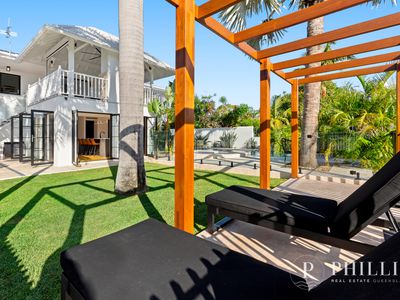 24 Gibraltar Drive, Isle Of Capri