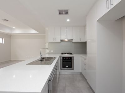 8C Shaw Road, Innaloo