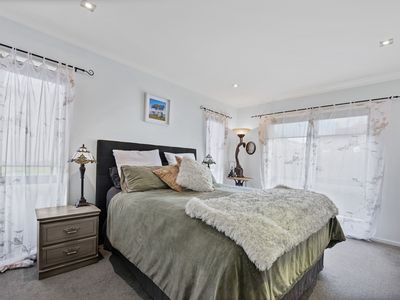 5 Bridgewater Lane, Stoke