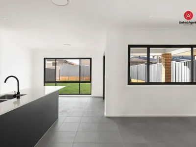 21 Aurora Street, Austral