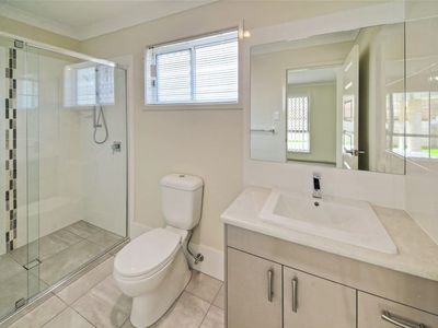 3 Madeira Street, Springfield Lakes