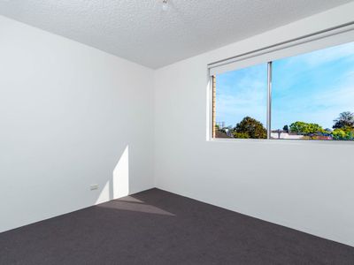 4 / 34 Moore Street, Campbelltown
