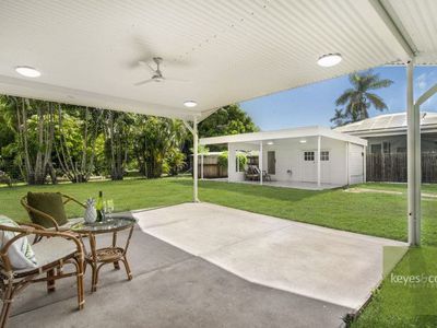 73 Robertson Street, Railway Estate