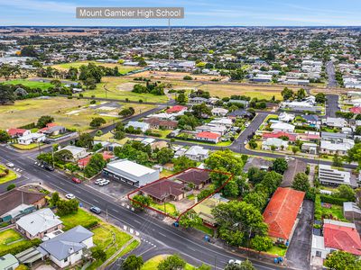 1&2 28 Shepherson Road, Mount Gambier