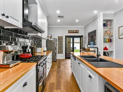 27 Main Street, Millicent