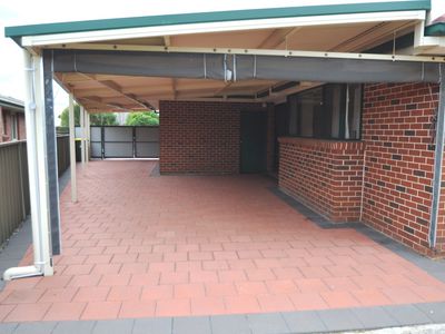 15 Websdale Drive, Dubbo
