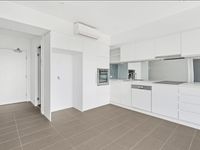31202  / 300 Old Cleveland Road, Coorparoo