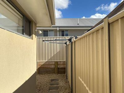 1 / 13 Glenwoods Dr, Glenvale