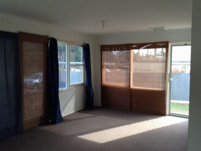 1 / 37 Boollwarroo Parade, Shellharbour