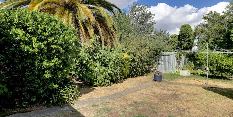 19 Brock Street, Euroa