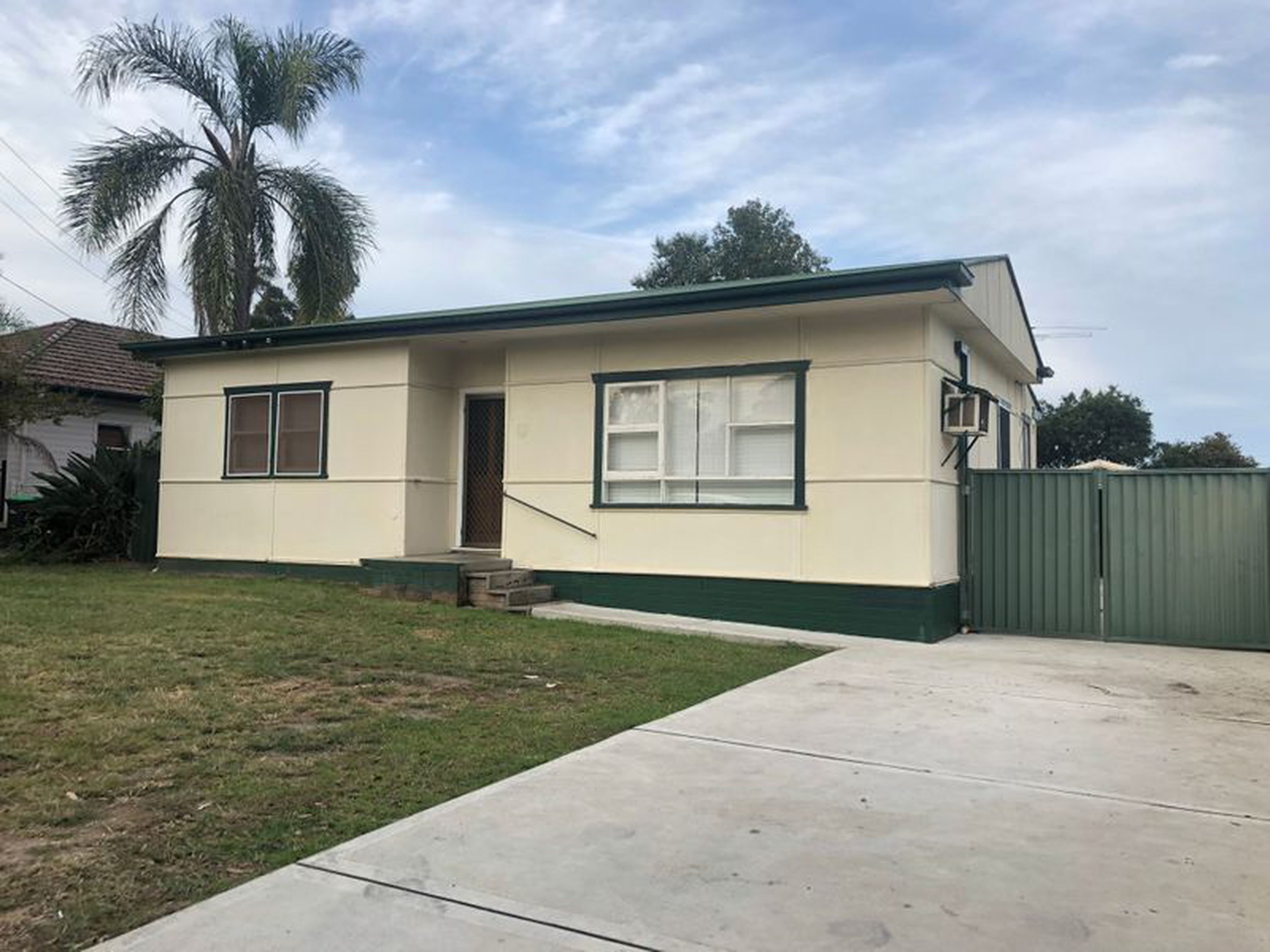 9 Lincoln Drive, CAMBRIDGE PARK