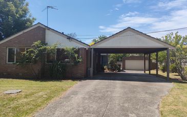 36 Railway Avenue, Beaconsfield