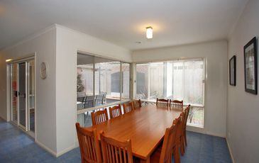 63 Fieldstone Boulevard, Beaconsfield