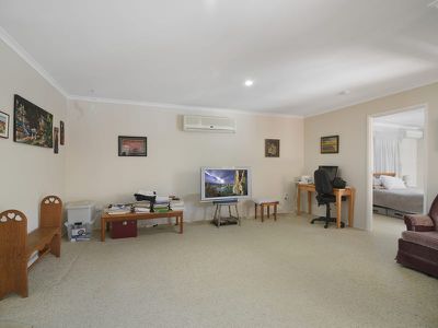 18 Brentwood Avenue, Mooloolaba