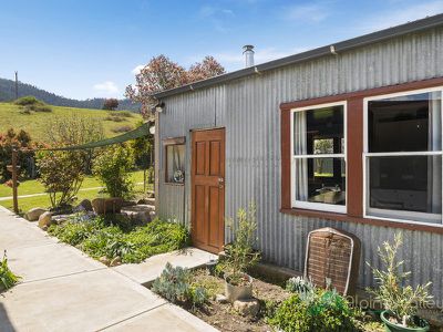 534 Running Creek Road, Kancoona