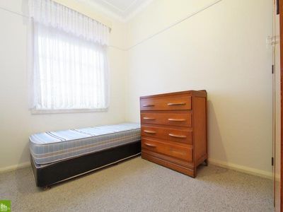 8 Claremont Ave, Lake Heights