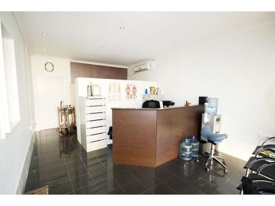 2 Stuart Lane, Bankstown