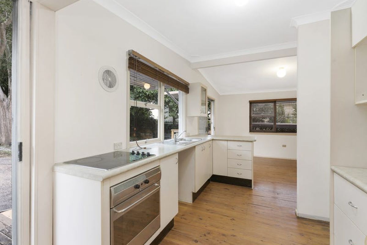 196 Ocean View Drive, Wamberal