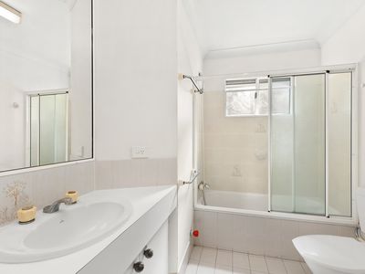 8 / 30 Waverley Rd, Taringa