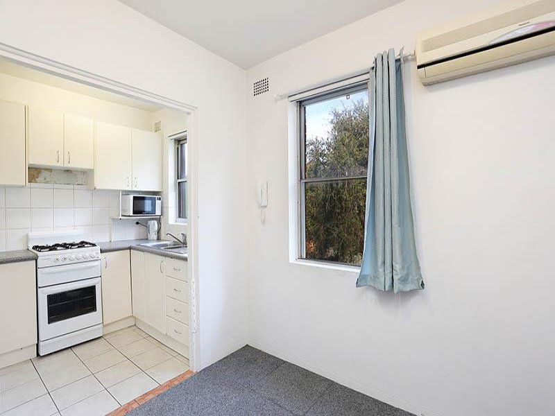 3 / 33-35 Marlene Cres, Greenacre