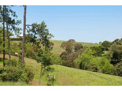 280 Western Avenue, Montville
