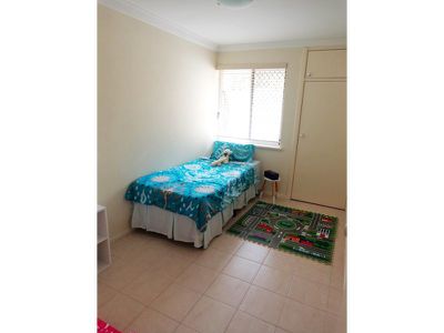 2 / 24 Broomhall Way, Noranda