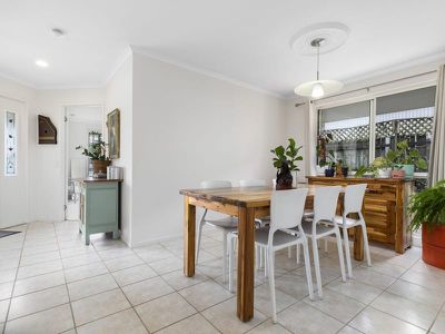 4 Turnburry Court, Tewantin