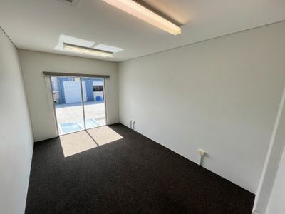 35 / 75 Waterway Drive, Coomera