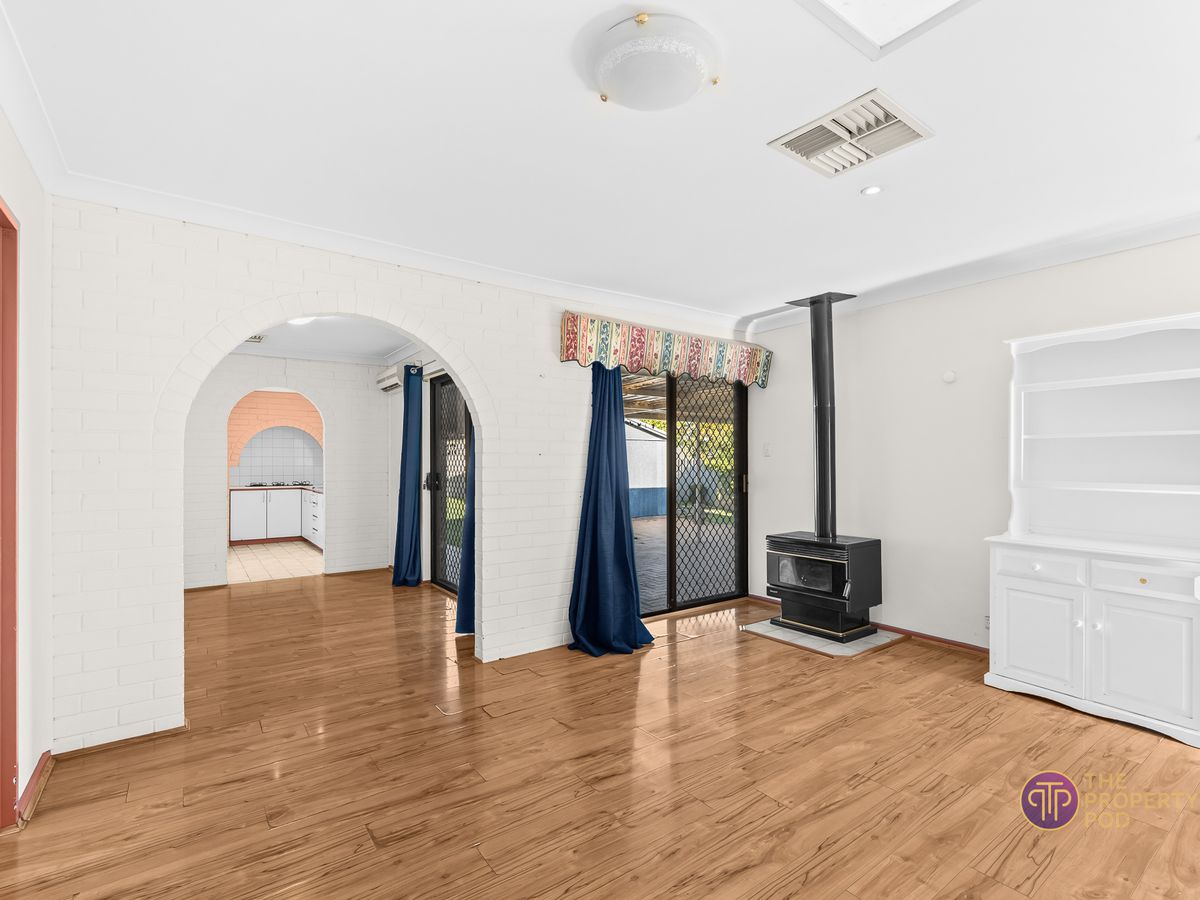32 Merley Way, Parkwood