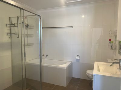 10 Malouf Street, Canley Heights