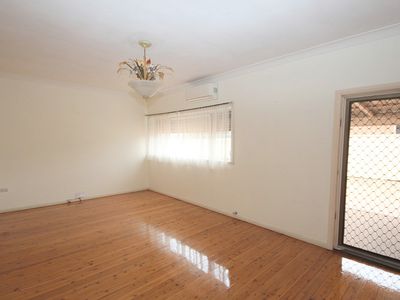 11 Amesbury Avenue, Sefton