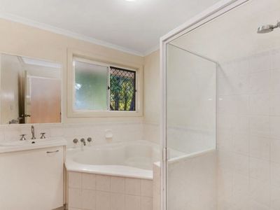 2 Hooper Crescent, Tewantin