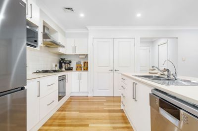 25 Maclean Lane, CAMDEN PARK, Camden Park - Thumbnail 8