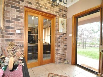 32 Colony Crescent, Dubbo