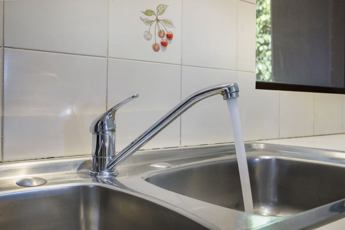 6 Reserve Close, Greenwood