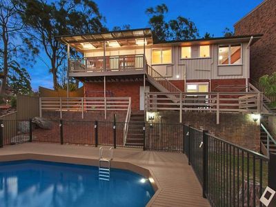 9 Lurgarno Parade, Lugarno