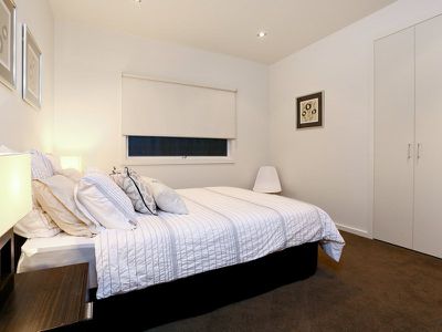 7 Fairsea Grove, Rye