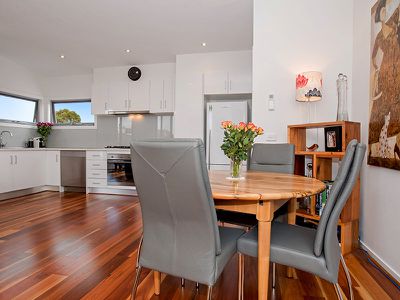 3 / 30 Irvine Crescent, Brunswick West