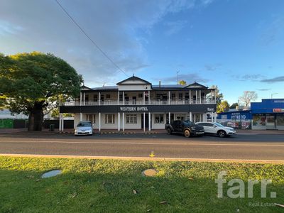 93-95 Cambridge Street, Mitchell