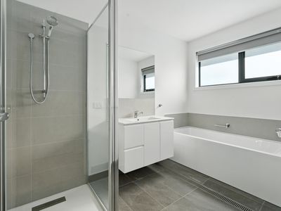 2 / 26 Deavan Drive, Shorewell Park