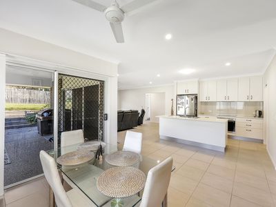 20 Linden Cres, Qunaba