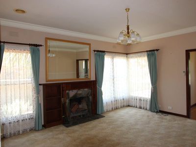 6 Pride Avenue, Hamlyn Heights