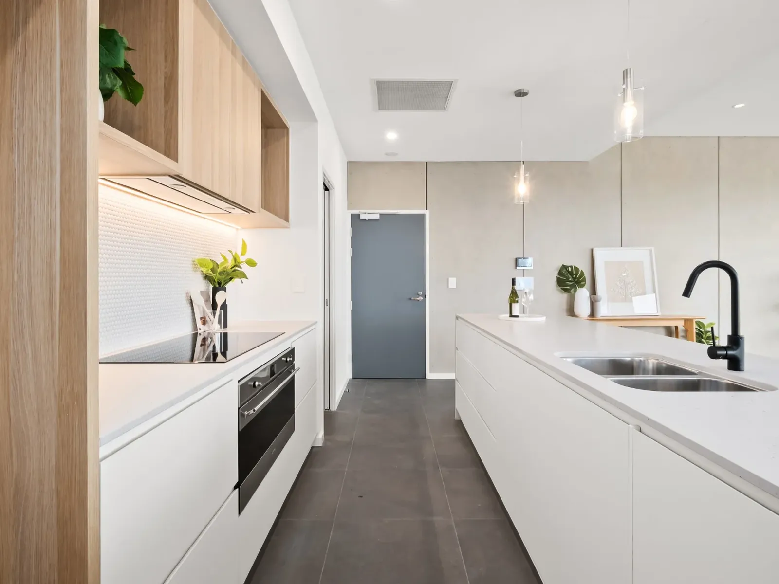 702/636 Newcastle Street, Leederville