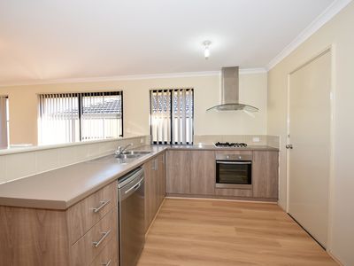 12 Hay Road, Byford