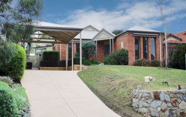22 Mirrabook Court, Berwick