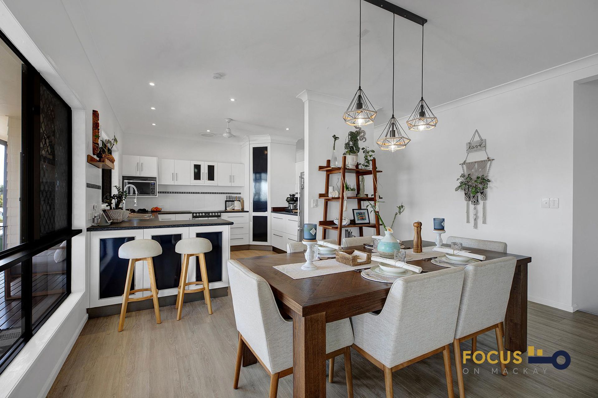 4 Campbell St, Campwin Beach