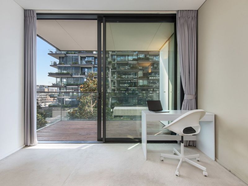e714 / 3 Carlton Street, Chippendale
