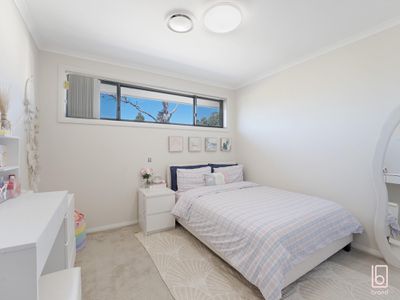 37 Grasstree Avenue, Woongarrah